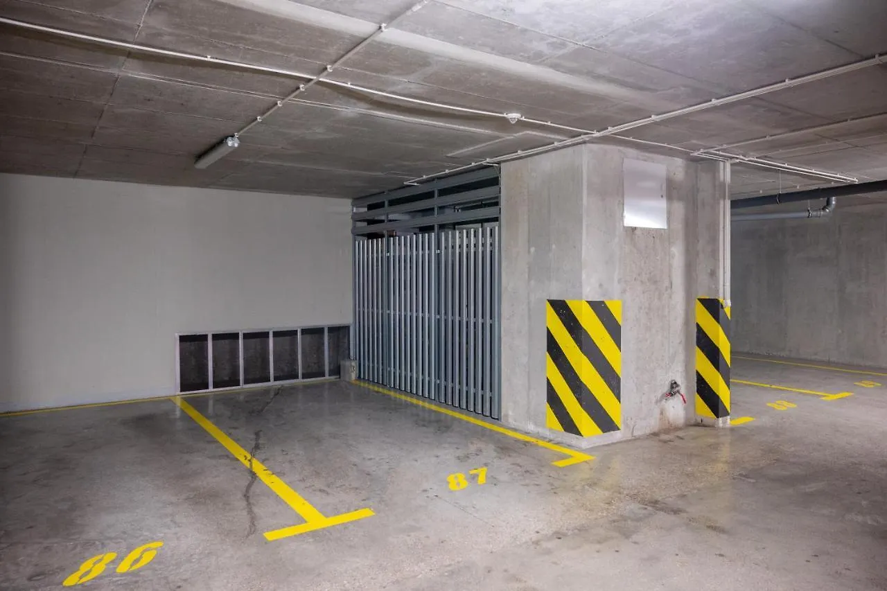 Good Apartments: Kierbedzia 6 with Free Parking and Garden Terrace Warsaw Apartment